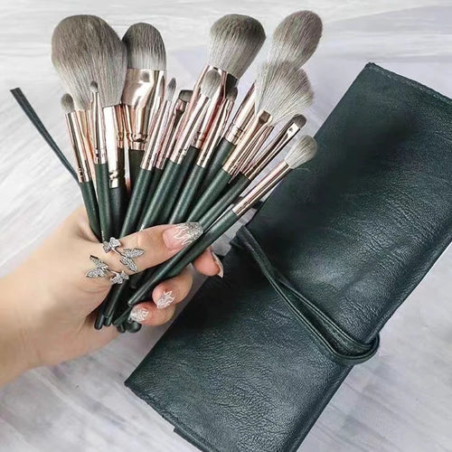 14-Piece Verde Makeup Brush Set