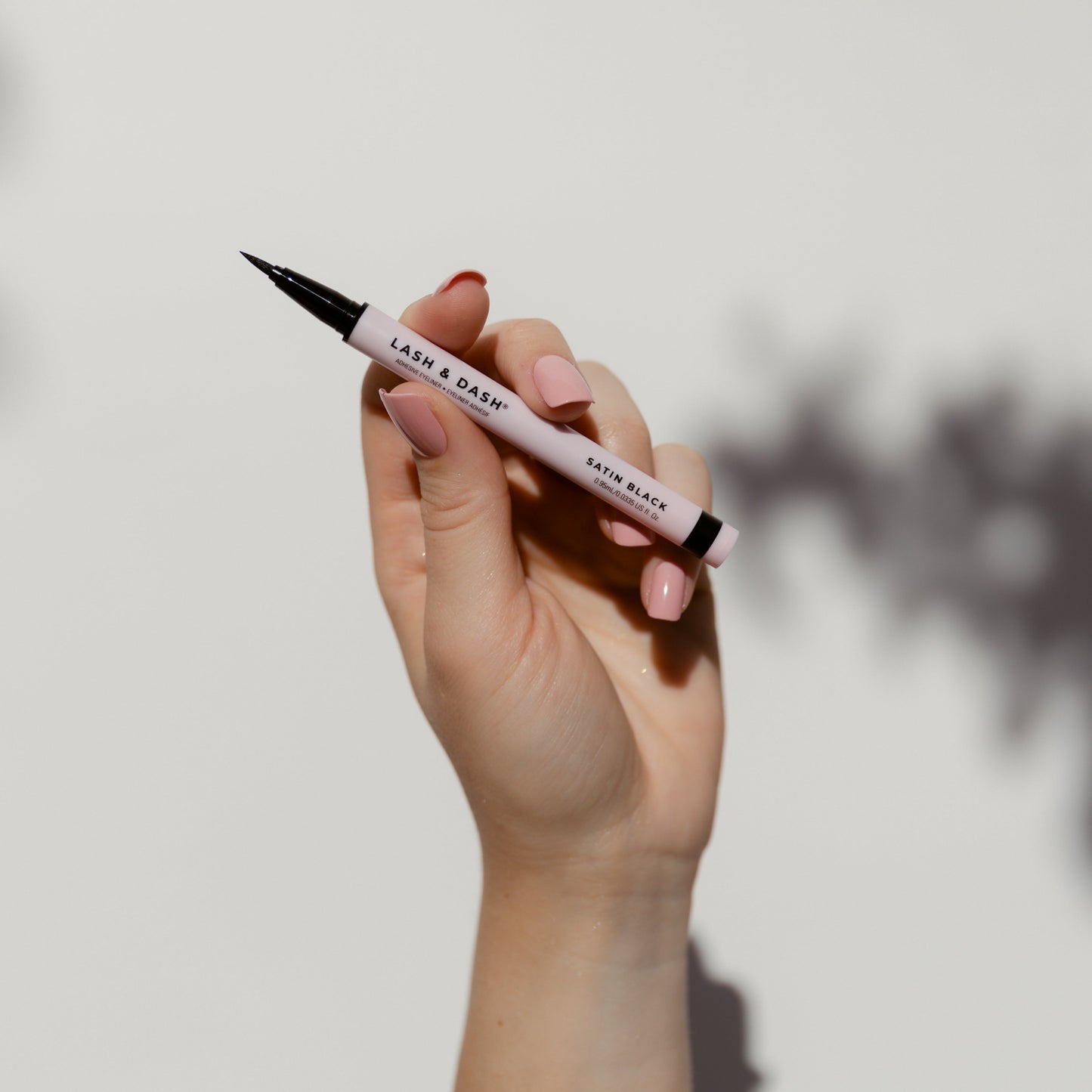 Lash & Dash® Glue Liner- Satin Black