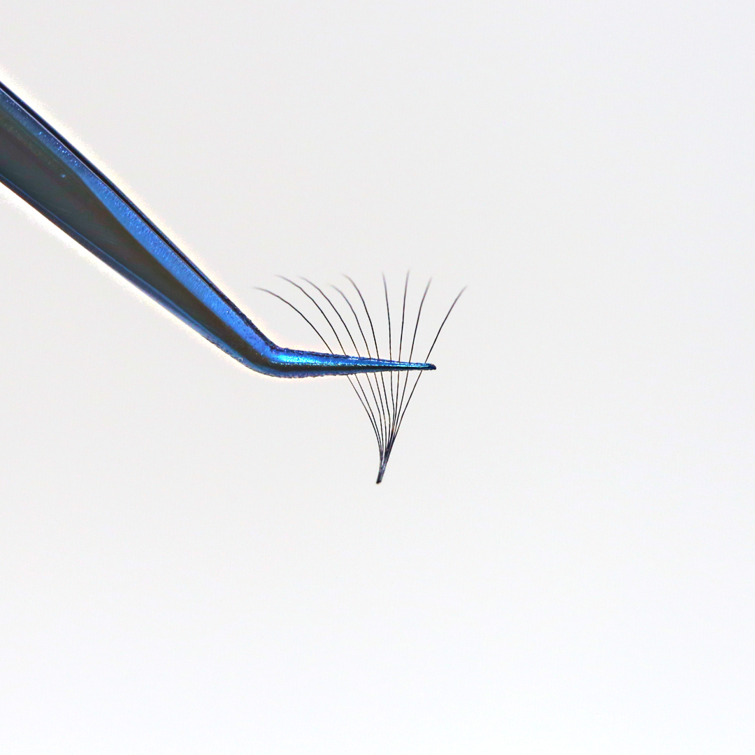 9D, .05, Handmade Loose Fans (750/3 Length Mix)