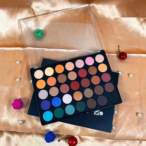 35 Brilliant Shadows Palette