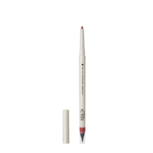 Line and define your lips for a perfectly contoured pout