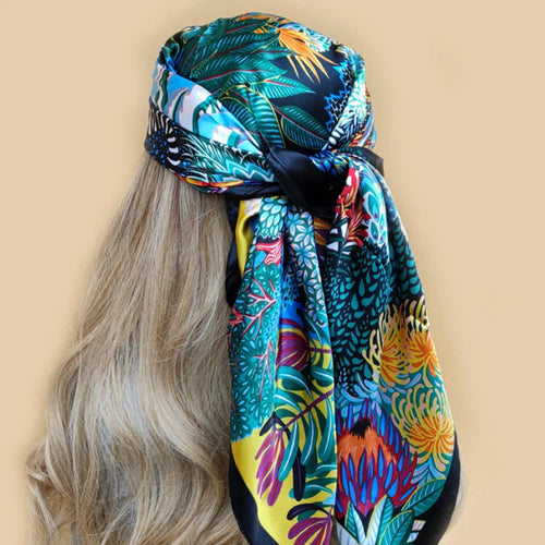 Beach Head Scarf