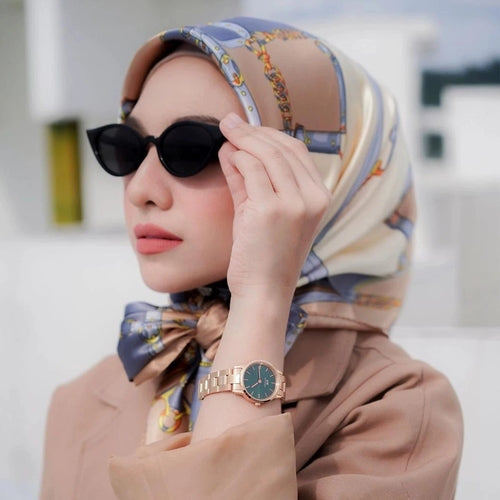 Beach Head Scarf